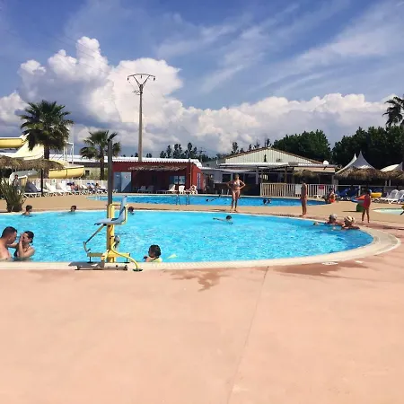 Holiday home Bungalow De 3 Chambres A Frejus Avec Piscine Partagee Terrasse Amenagee Et Wifi A 5 Km De La Plage Frejus