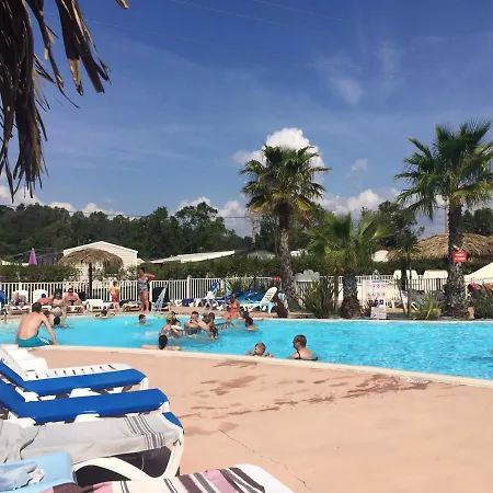 Holiday home Bungalow De 3 Chambres A Frejus Avec Piscine Partagee Terrasse Amenagee Et Wifi A 5 Km De La Plage